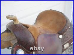 15.5 CIRCLE Y Silver Reining / All Around Show SaddleHigh EndSQHBRawhide