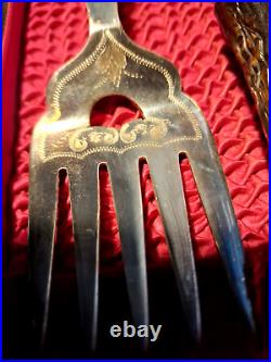 Antique Silver Plated Fish Cutlery Set With Horn Handles In Original Box