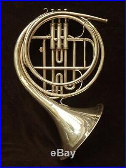BEAUTIFUL VINTAGE BOOSEY & HAWKES SOTONE FRENCH HORN -COR- WITH Eb CROOK 1941