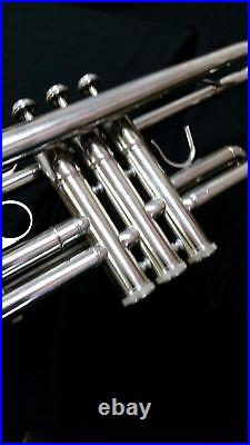 Bb TRUMPET-CLOSEOUT ON NEW ORCHESTRA CONCERT INTERMEDIATE SILVER BAND TRUMPETS
