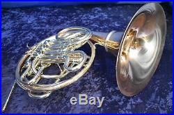 Conn 8DRS (8D with Rose-Brass Screw-Bell) Double French Horn withCase, Mouthpiece