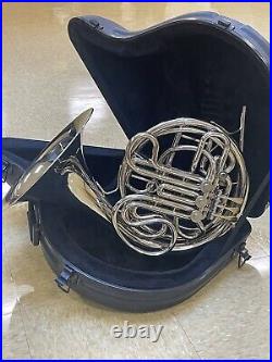 Conn 8d Double French Horn, Silver, Excellent Condition With Mouthpiece and Case