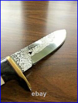 Custom Made Tom Vosler #9267 Signed Hunting Knife With Hand Carved Horn Handle