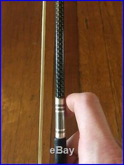 D Z Strad Violin Bow Model 854 Silver-braided Carbon Fibre with Ox Horn Frog