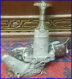 Dagger Old Islamic Saudi South Silver /Jambiya Khanjar with Horn Handle Handmade