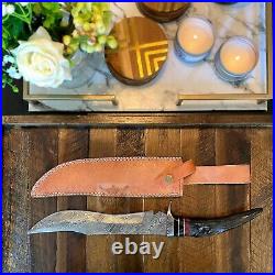 Damascus Steel Knife Horn Bowie Hunting Knife with Sheath