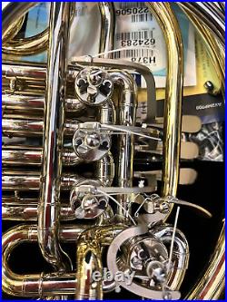 Demo Holton H378 Double French Horn With Case And Mouthpiece