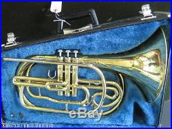 GOOD YAMAHA YHR302M MARCHING FRENCH HORN IN Bb with CASE & MOUTHPIECE