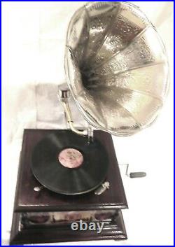 Gramophone Phonograph Silver Crafted Horn Tajmahal Sound Box With Needles