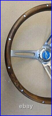 Grant 967 15 Inch Classic Nostalgia Walnut Wood Steering Wheel with Chevy Horn