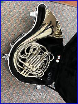 Holton H179 Farkas Model Double Horn with Case and Mouth Piece