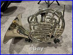 Holton H179 Farkas Professional Double French Horn with Case Clear Lacquer