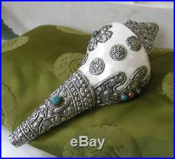 Huge Tibetan Wooden Shell-Horn Conch with Fittings Silver 11 13/16in
