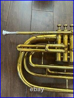 King 1122 Marching FRENCH HORN, WITH MOUTHPIECE