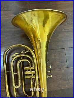 King 1122 Marching FRENCH HORN, WITH MOUTHPIECE