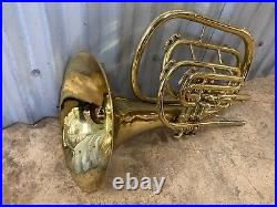 King Marching French Horn Model 1122 With Case