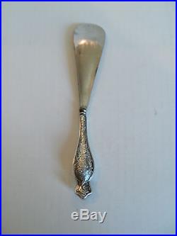 LOVELY ANTIQUE AMERICAN STERLING HANDLED SHOE HORN with ENGRAVED DESIGN