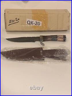 New Elaborate Artisan Fixed Blade Hunting Knife With Original Packaging