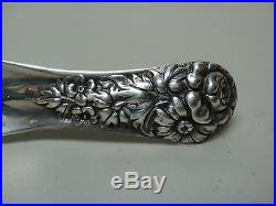 Nice Antique American Sterling Silver Shoe Horn With Embossed Floral Decoration