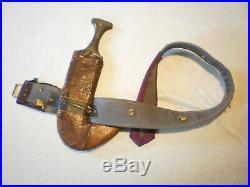 Old Jambiya Yemeni Khanjar Dagger Goat Horn Handle with Belt Silver Embroidery