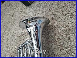 Vintage Getzen bugle horn silver color one valve with original case