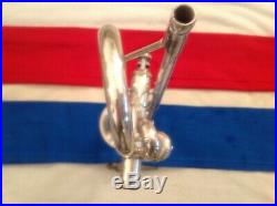 YAMAHA 2335 SILVER VINTAGE TRUMPET WITH HARD CASE & Mpc VERY VERY NICE HORN