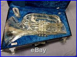 YAMAHA YHR-302M SERIES MARCHING Bb FRENCH HORN WITH SILVER FINISH! NEW