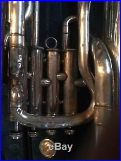 Yamaha Euphonium YEP321S 4 Valve Horn Baritone With Hard Case & MP Silver