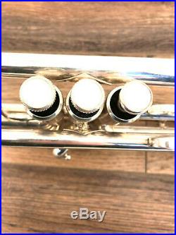 Yamaha Trumpet XENO II YTR8335UGS Horn Silver Instrument with Case