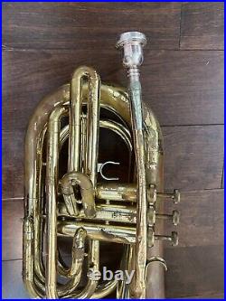 Yamaha YBH 301M Marching Baritone Horn with mouthpiece. Japan