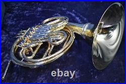Yamaha YHR-662 Screw-Bell Double French Horn with Case and Mouthpiece