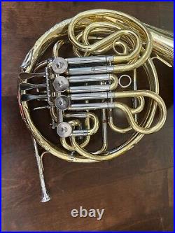 Yamaha YHR561 double FRENCH HORN, WITH MOUTHPIECE. Made in Japan