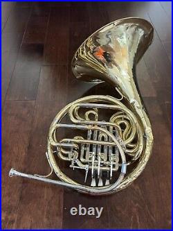 Yamaha YHR561 double FRENCH HORN, WITH MOUTHPIECE. Made in Japan