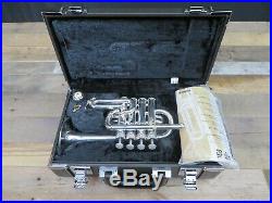 Yamaha YTR6810S Silver Bb/A Piccolo Silver Trumpet, Show Horn with tags and box